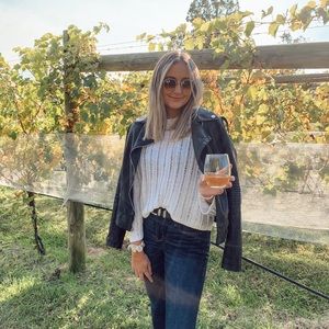 Meet your Posher, Hannah